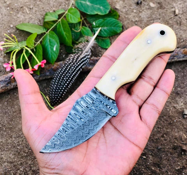 Hand Made Skinner/Hunter/Camping Knife