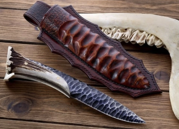 Skinner/Hunter/Camping Knife