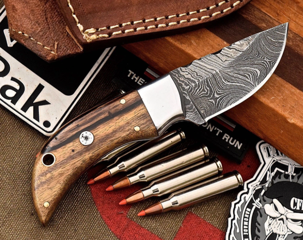 Skinner/Hunter/Camping Knife